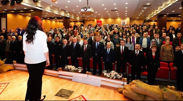 18 Mart Şehitleri Anma Günü ve Çanakkale Zaferi'nin 108. Yıl Dönümü Kutlama Programı Düzenlendi